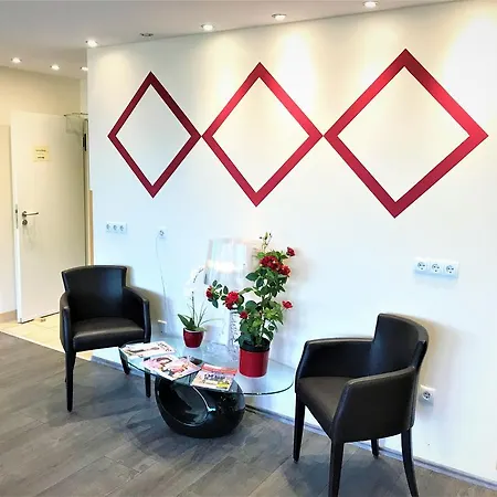 Baynunah Drachenfels Hotel 3*