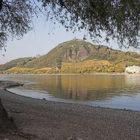 Baynunah Drachenfels Hotel Koenigswinter