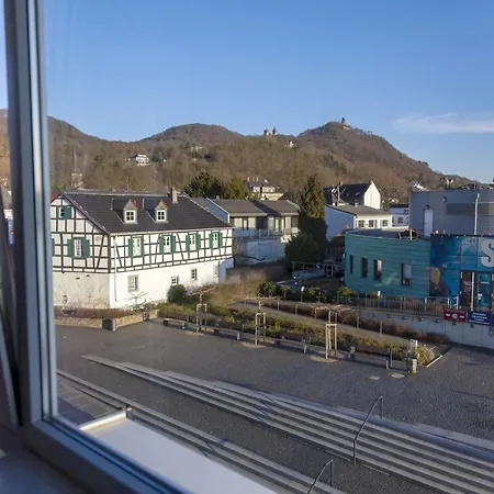 Baynunah Drachenfels Hotel 3*